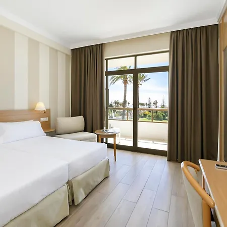 Atalaya Park 4*