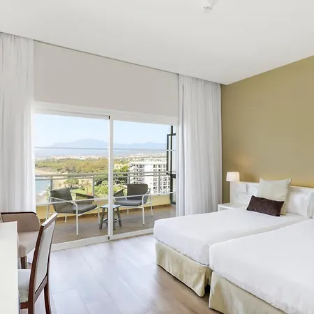 Atalaya Park Hotel 4*